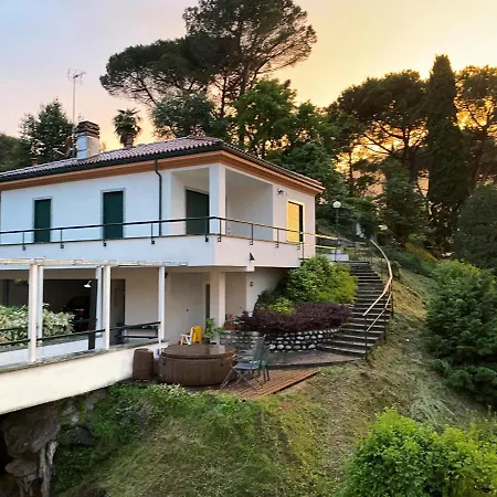 Hébergement de vacances Il Cubetto Antesitum Malgrate